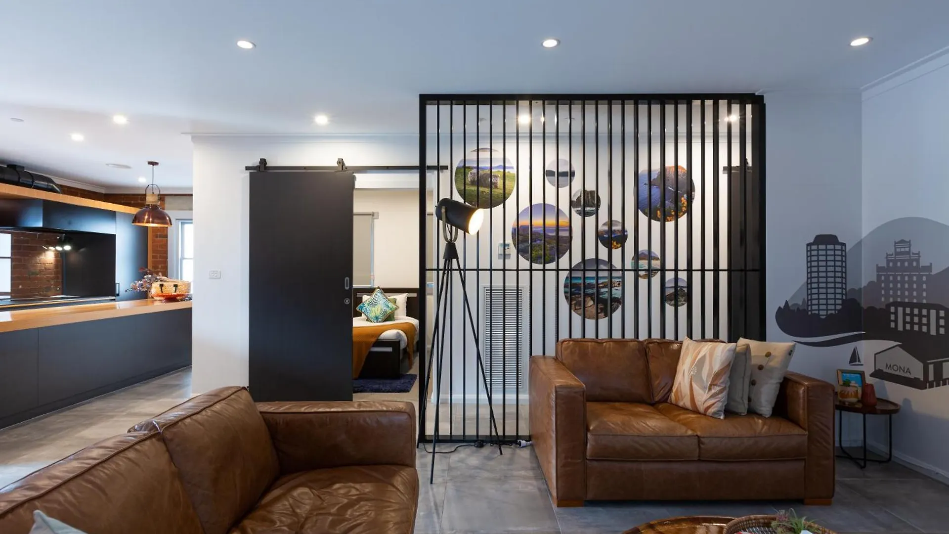 Linear Guest Apartment - Luxury In The City Hobart Australia